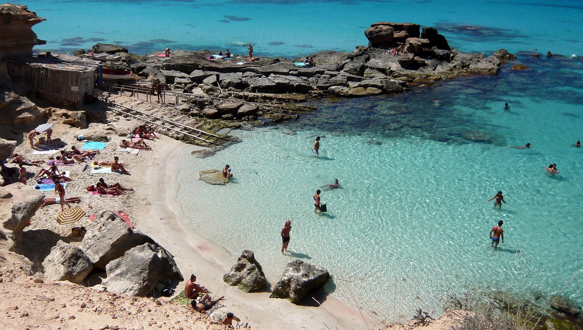 Calo Des Mort beach, Formentera, Spain - Ultimate guide (July 2024)