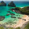 Brazil, Fernando de Noronha islands, Porcos beach, view from the top