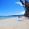 Филиппины, остров Боракай, пляж Bulabog, пальмы
