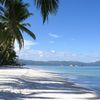 Филиппины, остров Боракай, пляж White Beach, пальмы