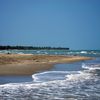 Sri Lanka, Casuarina beach, waves