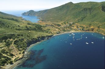 USA, California, Santa Catalina island, Two Harbors, aerial view