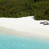 Dusit Thani Maldives beach, white sand