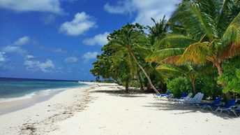 Maldives, Baa Atoll, Dharavandhoo beach