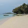 Мальдивы, Пляж Кендху, мокрый песок