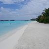 Maldives, Lankanfinolhu beach