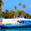 Feridhoo beach, boat