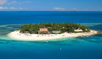 Fiji, Mamanuca Islands, Beachcomber island