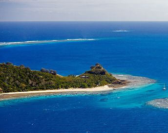 Fiji, Yasawa Islands, Nanuya Balavu island, aerial view