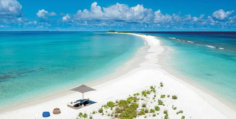 Finolhu Kanifushi beach, sandspit