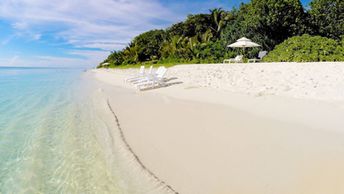 Maldives, Ari Atoll, Alifu Alifu, Ukulhas beach
