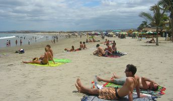 Peru, Mancora region, Mancora beach, tourists